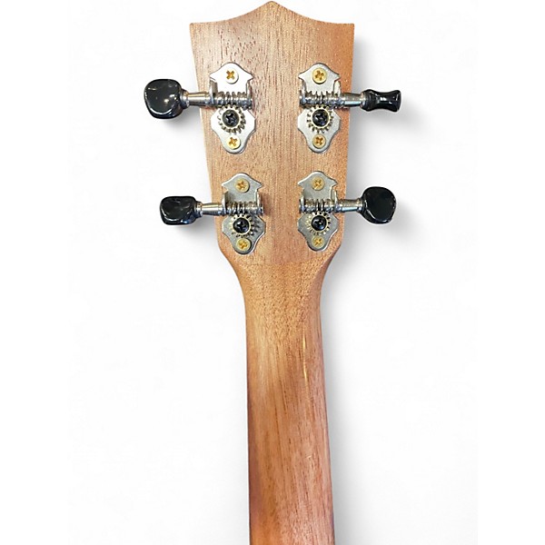 Used Uma Baby-T Natural Ukulele