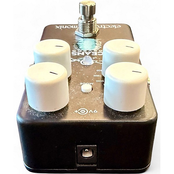 Used Electro-Harmonix Oceans 11  Reverb Effect Pedal