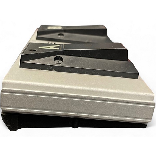 Used BOSS FS6 Dual Footswitch Sustain Pedal