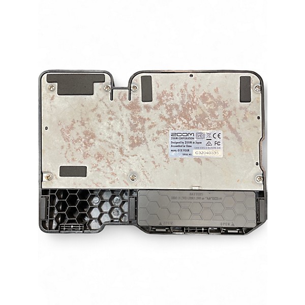 Used Zoom G1XFOUR Pedal Board