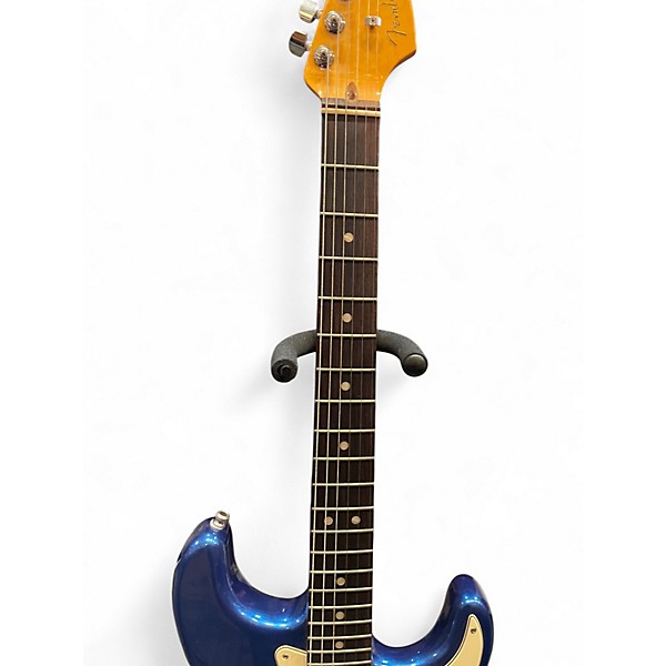 Used Fender AMERICAN ULTRA STRATOCASTER Lake Placid Blue Solid Body Electric Guitar