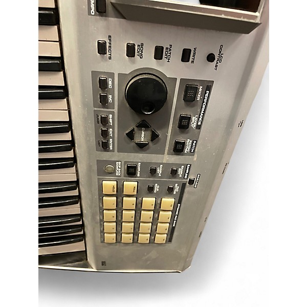 Used Roland Fantom X6 Keyboard Workstation