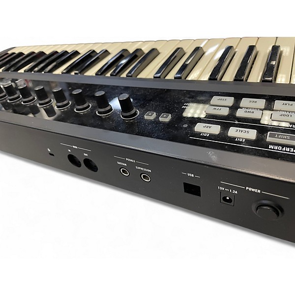 Used Native Instruments Komplete Kontrol S49 MIDI Controller