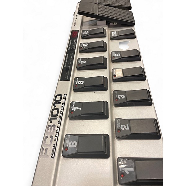 Used Behringer FCB1010 MIDI Controller