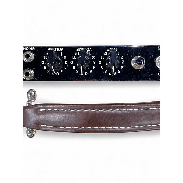 Used Victoria 20112 Tube Guitar Combo Amp