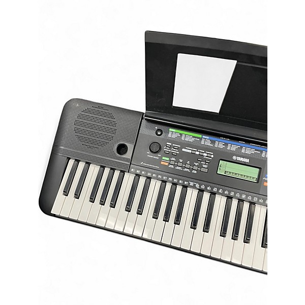 Used Yamaha PSRE253 61 Key Portable Keyboard