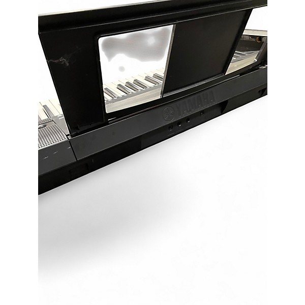 Used Yamaha PSRE253 61 Key Portable Keyboard