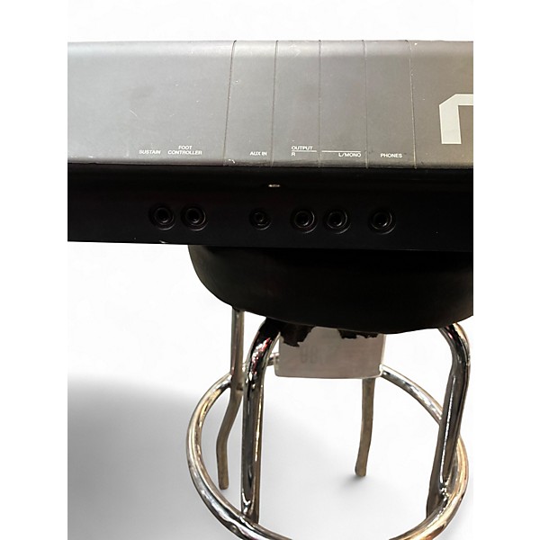 Used Yamaha MX88 Synthesizer