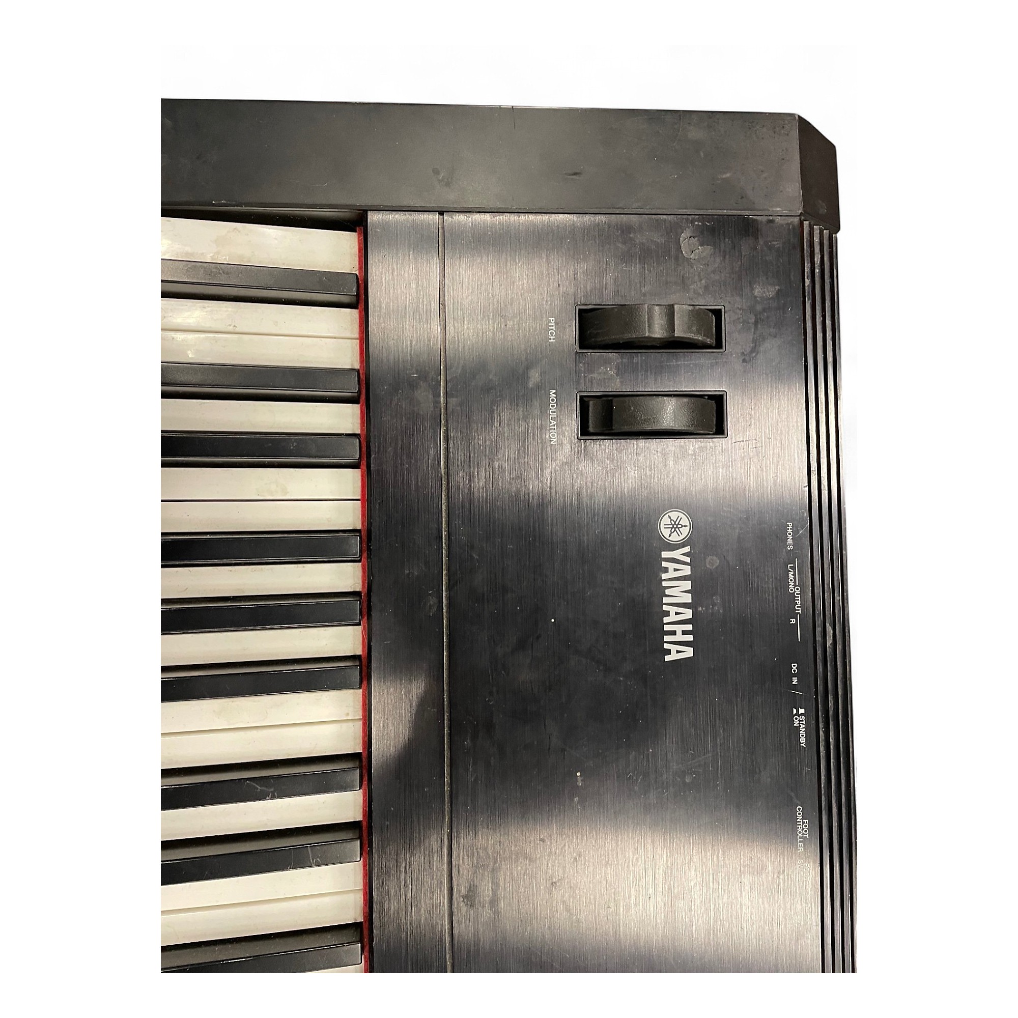 Used Yamaha S08 88 Key Synthesizer | Guitar Center