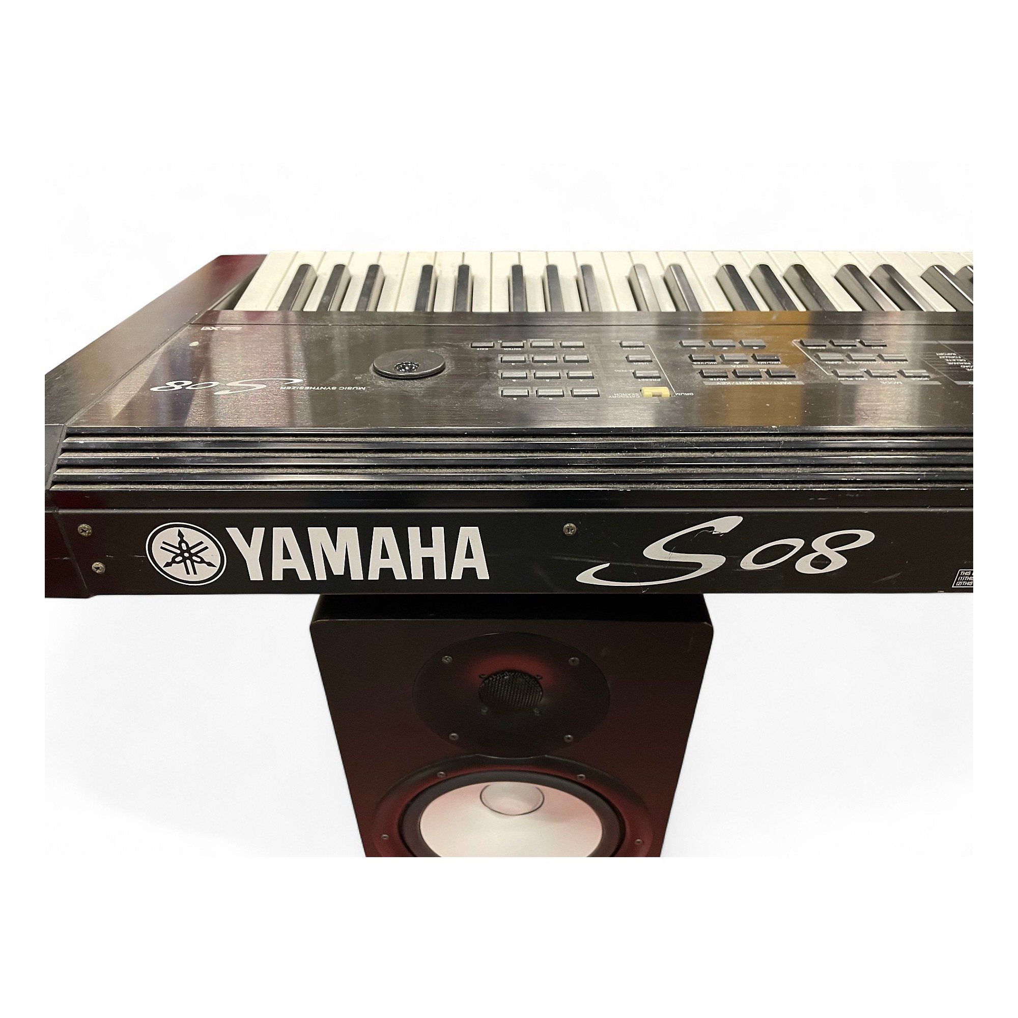 Used Yamaha S08 88 Key Synthesizer | Guitar Center