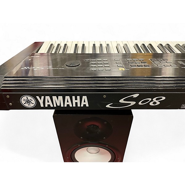 Used Yamaha S08 88 Key Synthesizer