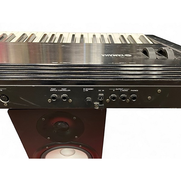 Used Yamaha S08 88 Key Synthesizer