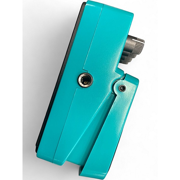 Used Behringer CS400 Compressor Sustainer Effect Pedal