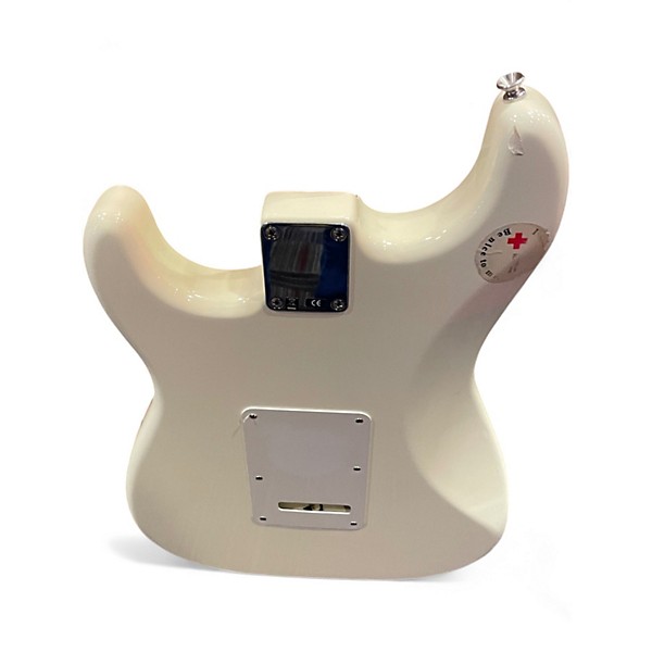 Used 2006 Fender Standard Stratocaster White Solid Body Electric Guitar