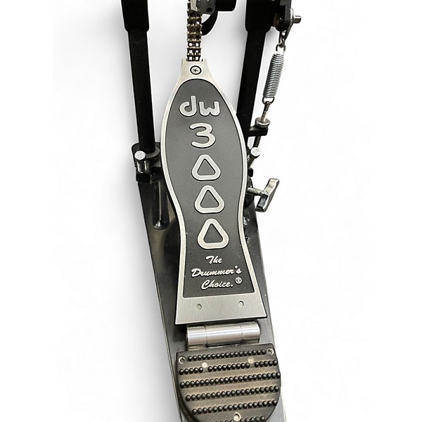 Used DW 3000 Series Single Single Bass Drum Pedal