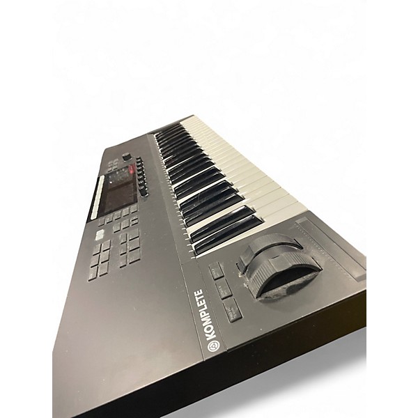 Used Native Instruments Komplete Kontrol S49 MIDI Controller