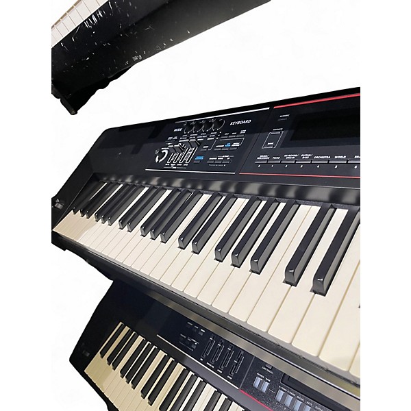 Used Roland JUNO DS Synthesizer