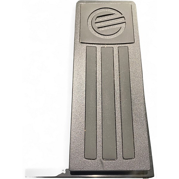 Used Native Instruments rig kontrol 3 Effect Processor