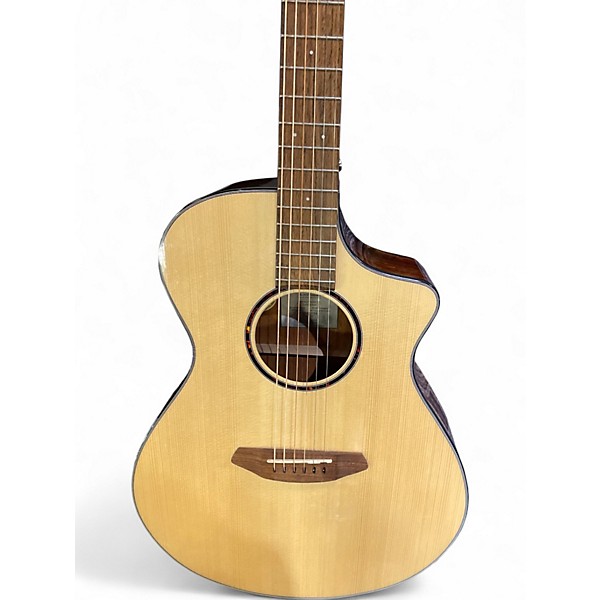 Used Breedlove Discovery Concert Natural Acoustic Guitar