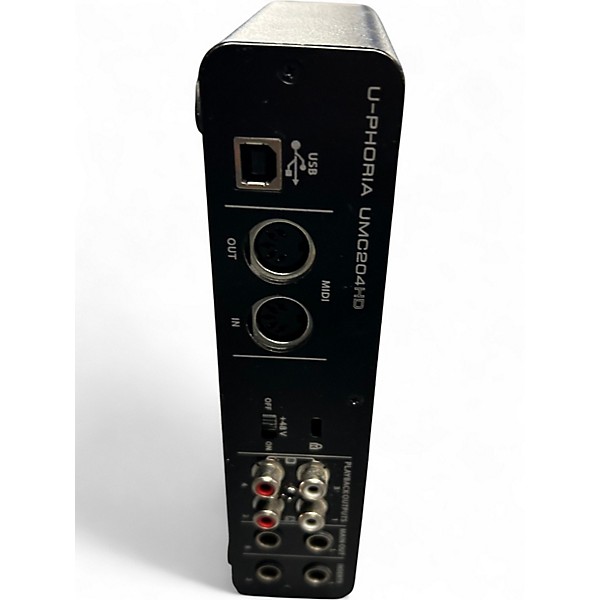 Used Behringer u-phoria umc204hd Audio Interface