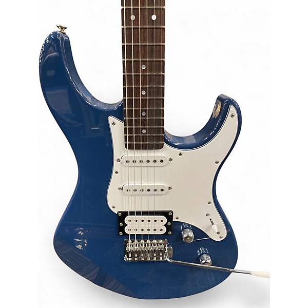 Used Yamaha Pacifica Blue Solid Body Electric Guitar