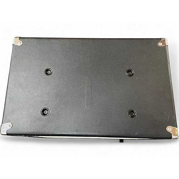 Used Fender Rumble 410 4x10 Bass Cabinet