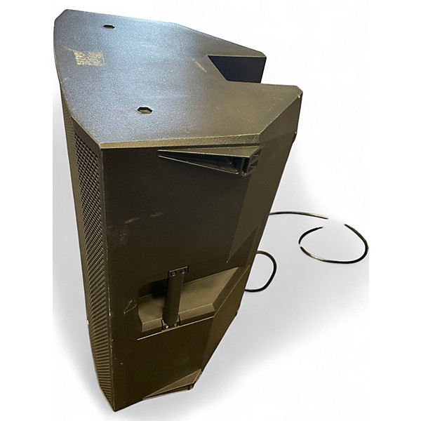 Used Mackie thump 15a Powered Speaker