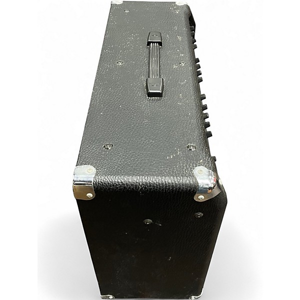 Used Behringer V-Tone GMX212 2X60W Guitar Combo Amp