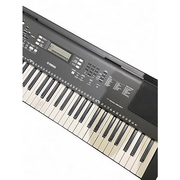 Used Yamaha PSREW300 76 Key Portable Keyboard