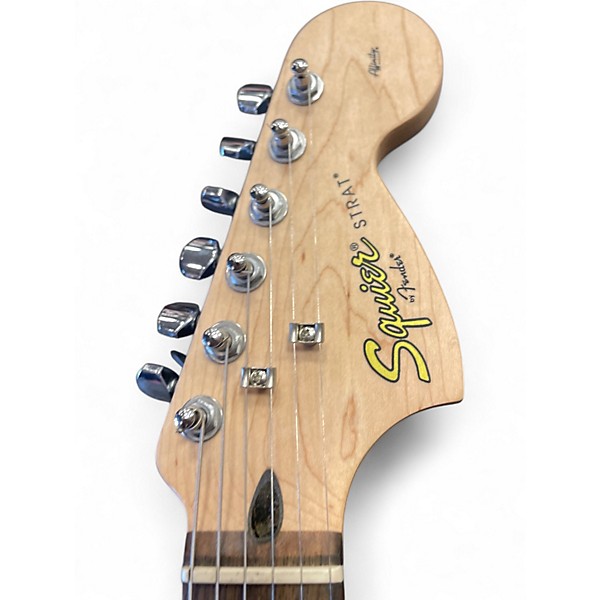 Used Squier Affinity Stratocaster 2 Tone Sunburst Solid Body Electric Guitar