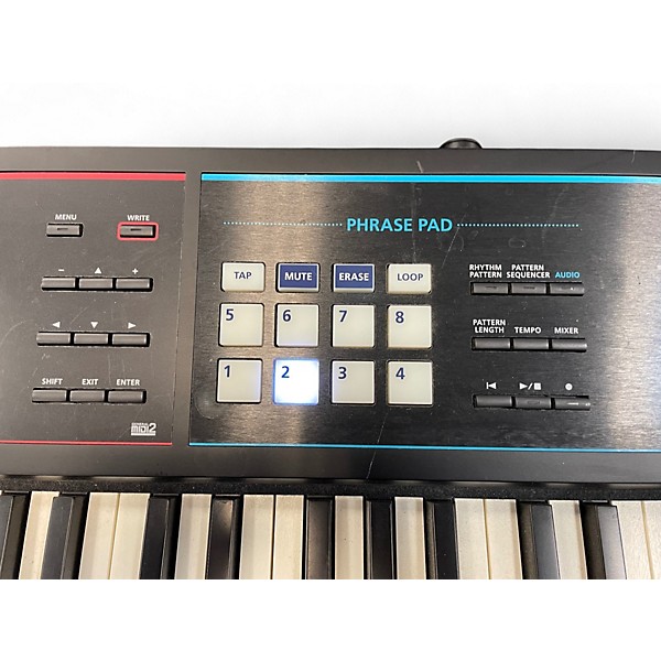 Used Roland JUNO DS88 Keyboard Workstation