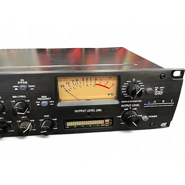 Used Applied Research And Technology Voice Channel Model 165 Microphone Preamp