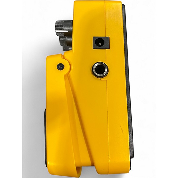 Used Behringer UC200 Stereo Chorus Effect Pedal