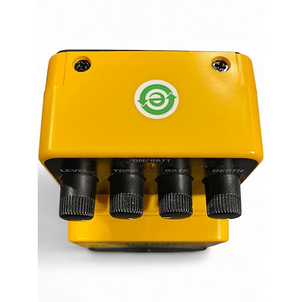 Used Behringer UC200 Stereo Chorus Effect Pedal