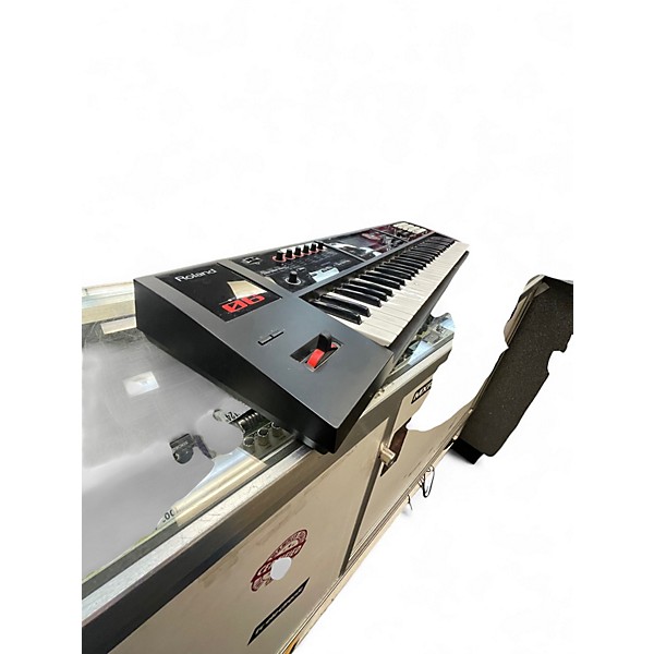 Used Roland Fantom FA06 Keyboard Workstation