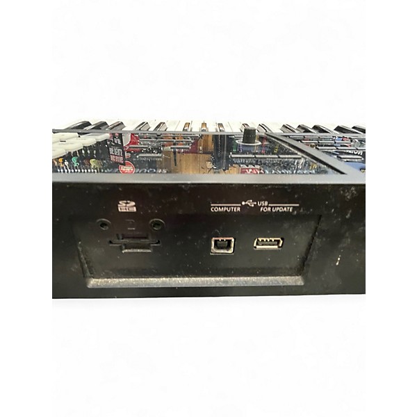 Used Roland Fantom FA06 Keyboard Workstation