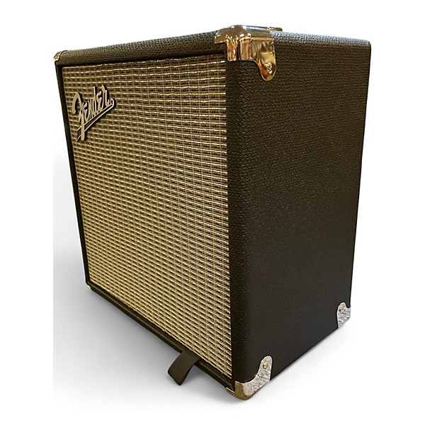 Used Fender Rumble 15 15W 1X8 Bass Combo Amp