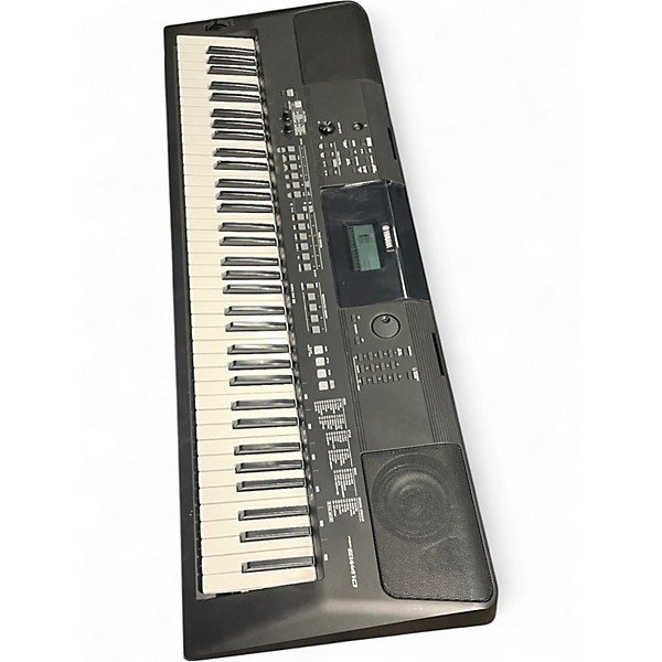 Used Yamaha PSREW410 76 Key Portable Keyboard