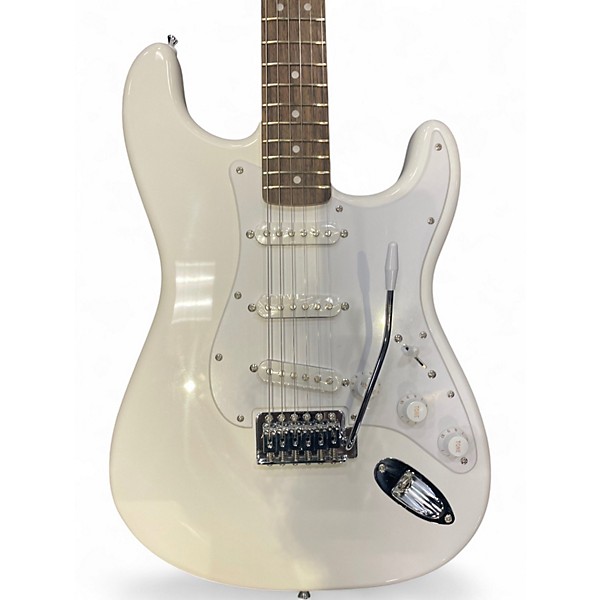 Used Squier Sonic Stratocaster Arctic White Solid Body Electric Guitar