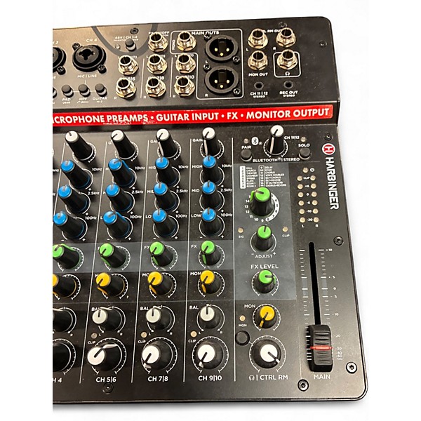 Used Harbinger LV12 Powered Mixer
