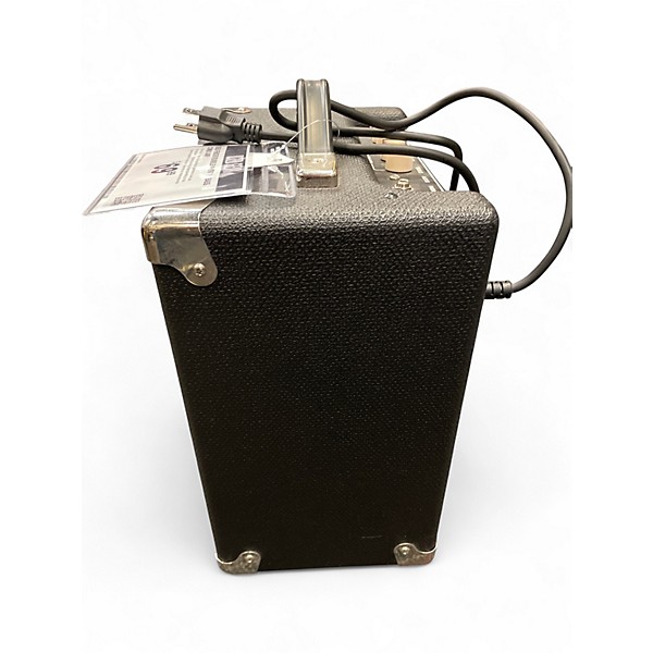 Used Fender Rumble 15 15W 1X8 Bass Combo Amp