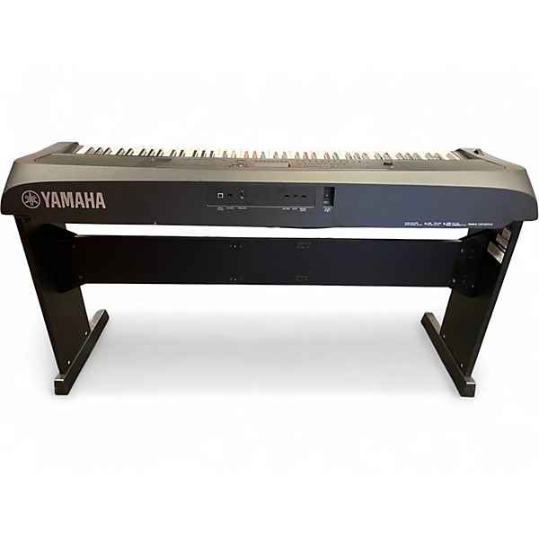 Used Yamaha DGX670 Portable Keyboard