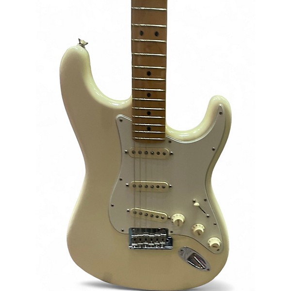 Used Fender American Professional Stratocaster Olympic White Solid Body Electric Guitar