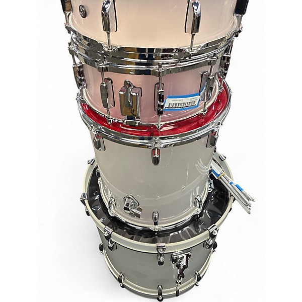 Used Evans 6 Piece RL Frost White 6-Piece Drum Kit Frost White Drum Kit