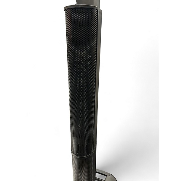 Used Behringer C210 Powered Speaker