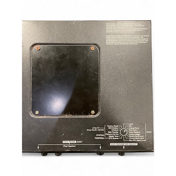 Used Roland JV-1010 Synthesizer