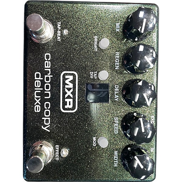 Used MXR Carbon Copy Deluxe Effect Pedal