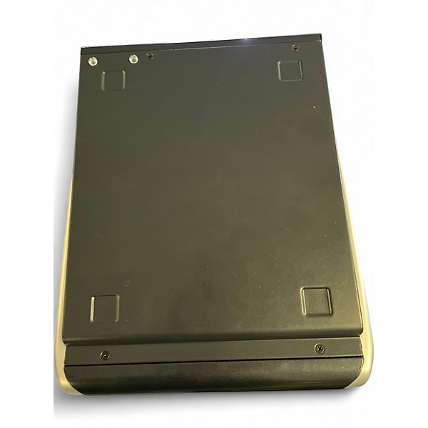 Used Behringer xenyx qx602 Unpowered Mixer