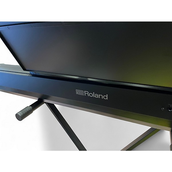 Used Roland FP30xbk Stage Piano