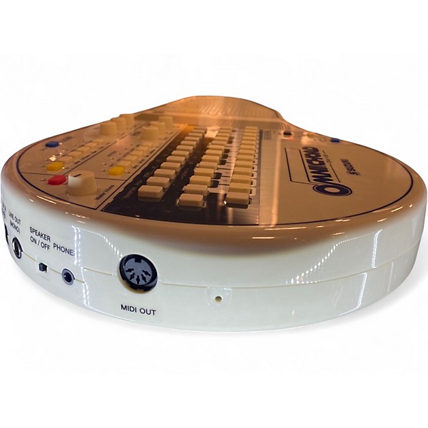 Used Suzuki OM-108 Omnichord Synthesizer